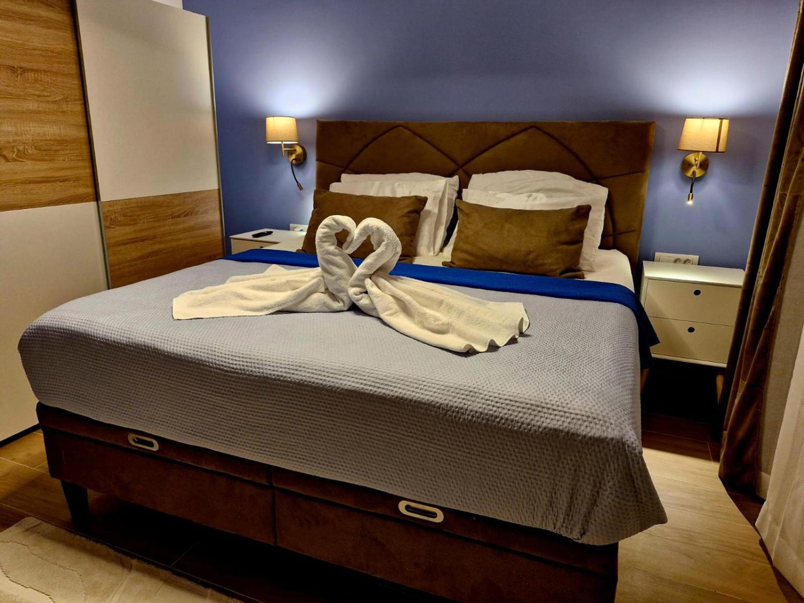 Sea View Luxury Apart Hotel Villa Conte With Swiming Pool And Romantic Spa Podstrana Exterior photo