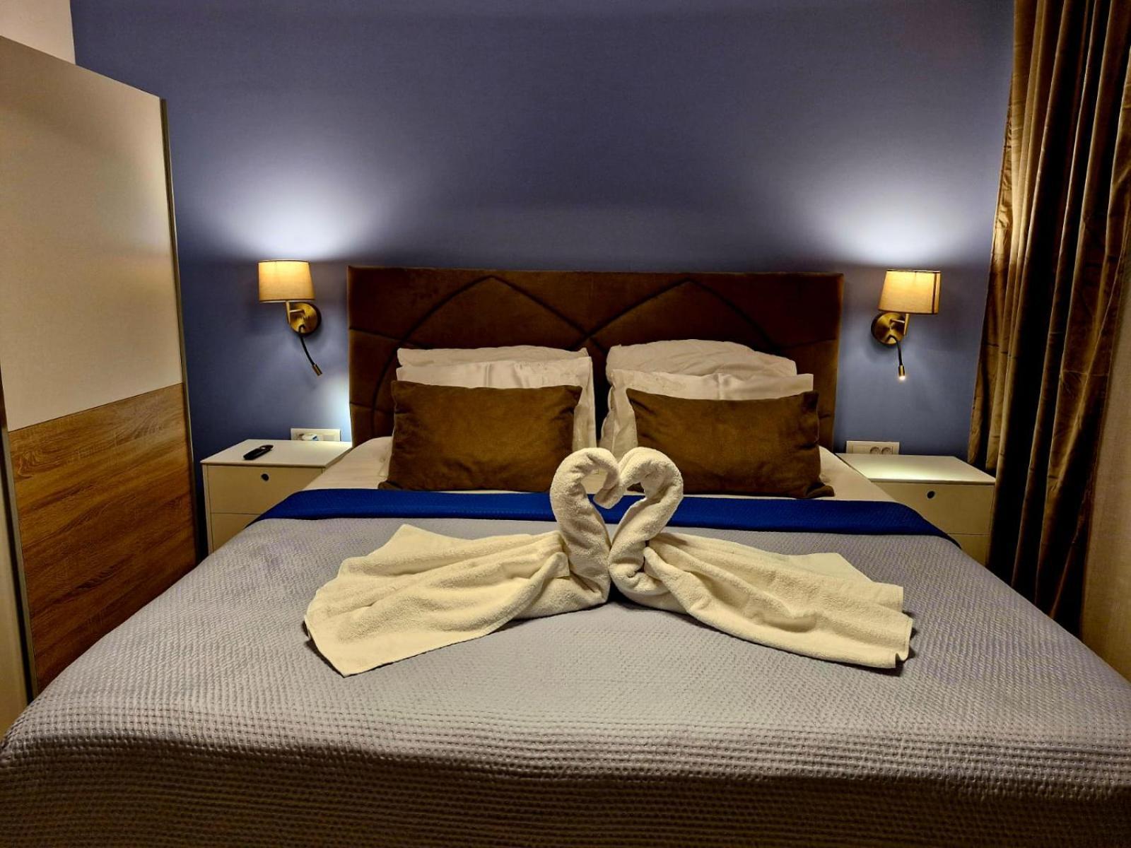 Sea View Luxury Apart Hotel Villa Conte With Swiming Pool And Romantic Spa Podstrana Exterior photo