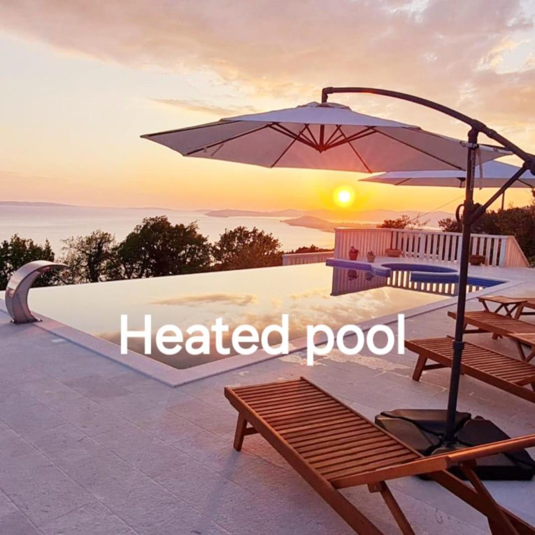 Sea View Luxury Apart Hotel Villa Conte With Swiming Pool And Romantic Spa Podstrana Exterior photo