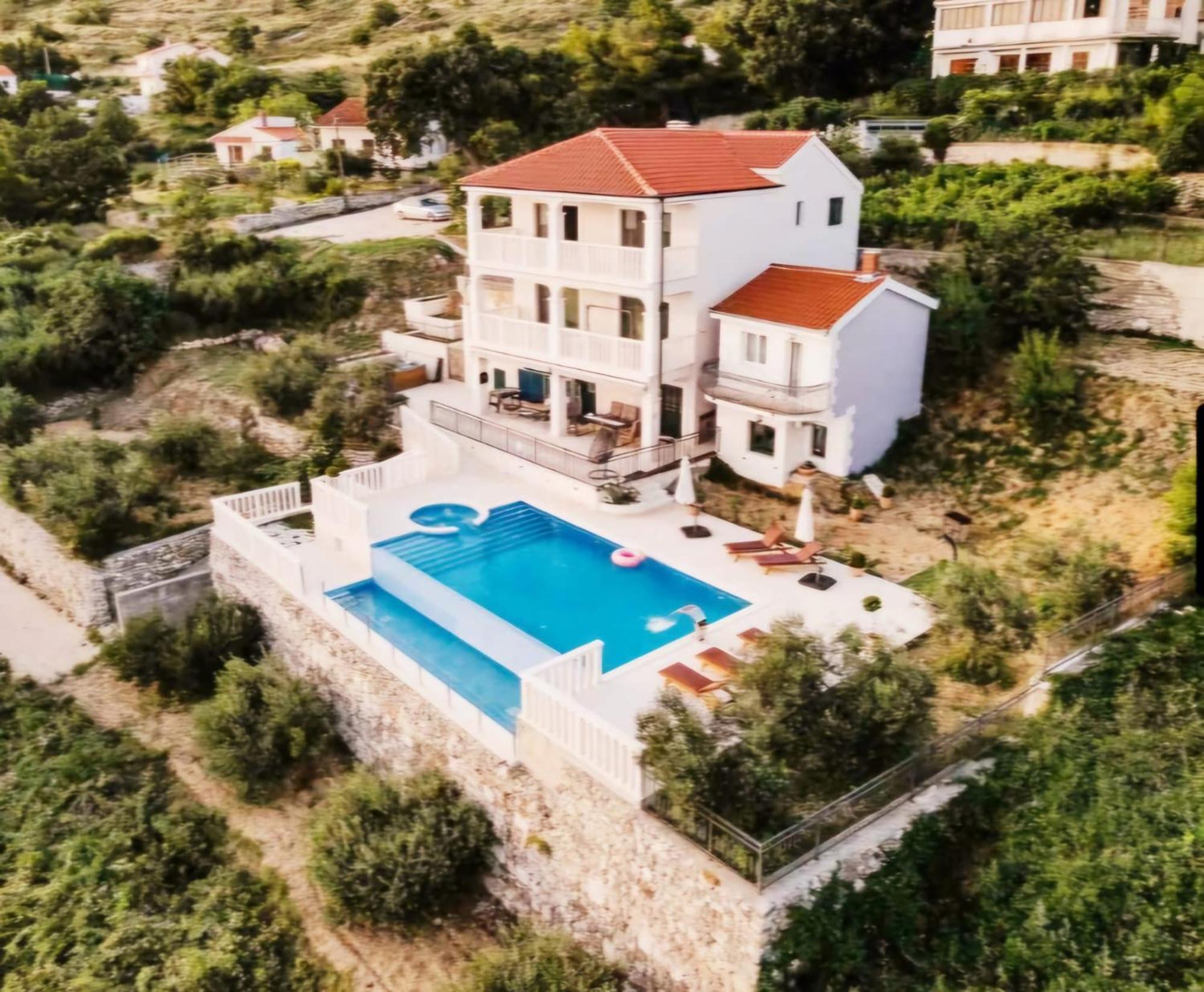 Sea View Luxury Apart Hotel Villa Conte With Swiming Pool And Romantic Spa Podstrana Exterior photo